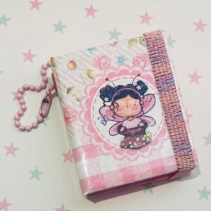 Chaveiro Postit Menina Borboletinha